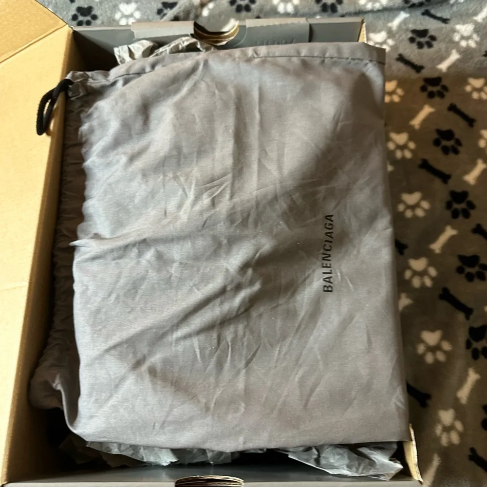 Balenciaga triple S - Picture 3 of 7